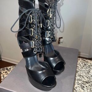 Steve Madden lace up heels size 9.5
